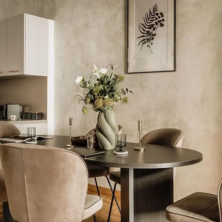 Gallery 7 Fresco - Loftaffair Collection شقة