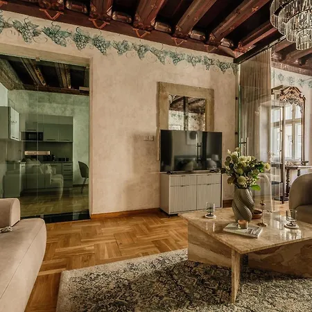 Gallery 7 Fresco - Loftaffair Collection Appartement *