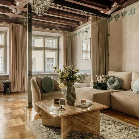 Gallery 7 Fresco - Loftaffair Collection * Krakov